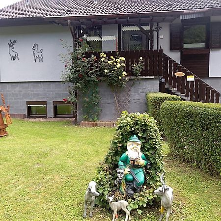 Zum Goldenen Tal Apartman Grafendhron Kültér fotó